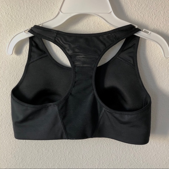 NEW Black Nike Sports Bra (XS/S) - Picture 2 of 2